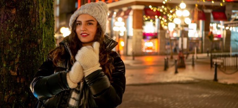 携帯性と快適性を両立する現代生活に寄り添う折りたたみ傘の進化と魅力 携帯性と快適性を両立する現代生活に寄り添う折りたたみ傘の進化と魅力