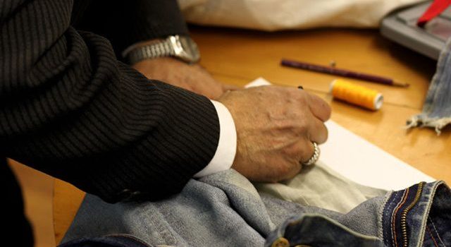 折りたたみ傘の進化と現代都市生活に欠かせない多機能アイテムとしての魅力 折りたたみ傘の進化と現代都市生活に欠かせない多機能アイテムとしての魅力