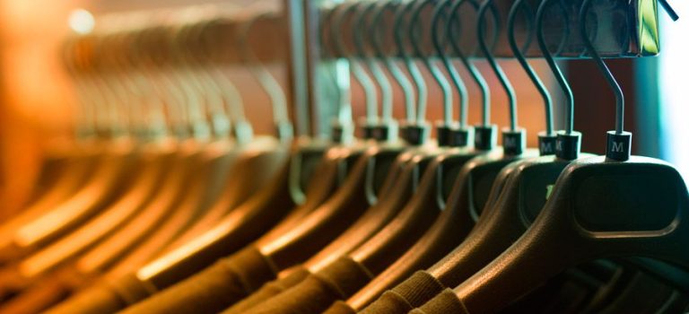 男性の日常を支える進化系折りたたみ傘都会で輝く相棒選びの極意